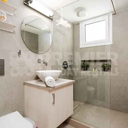 Ino Apartamento Protaras